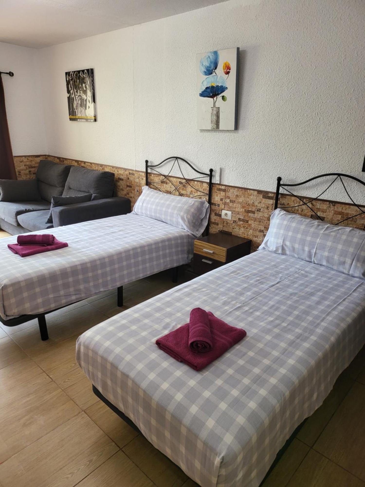 Tropic Apartments En Castle Harbour Los Cristianos  Buitenkant foto