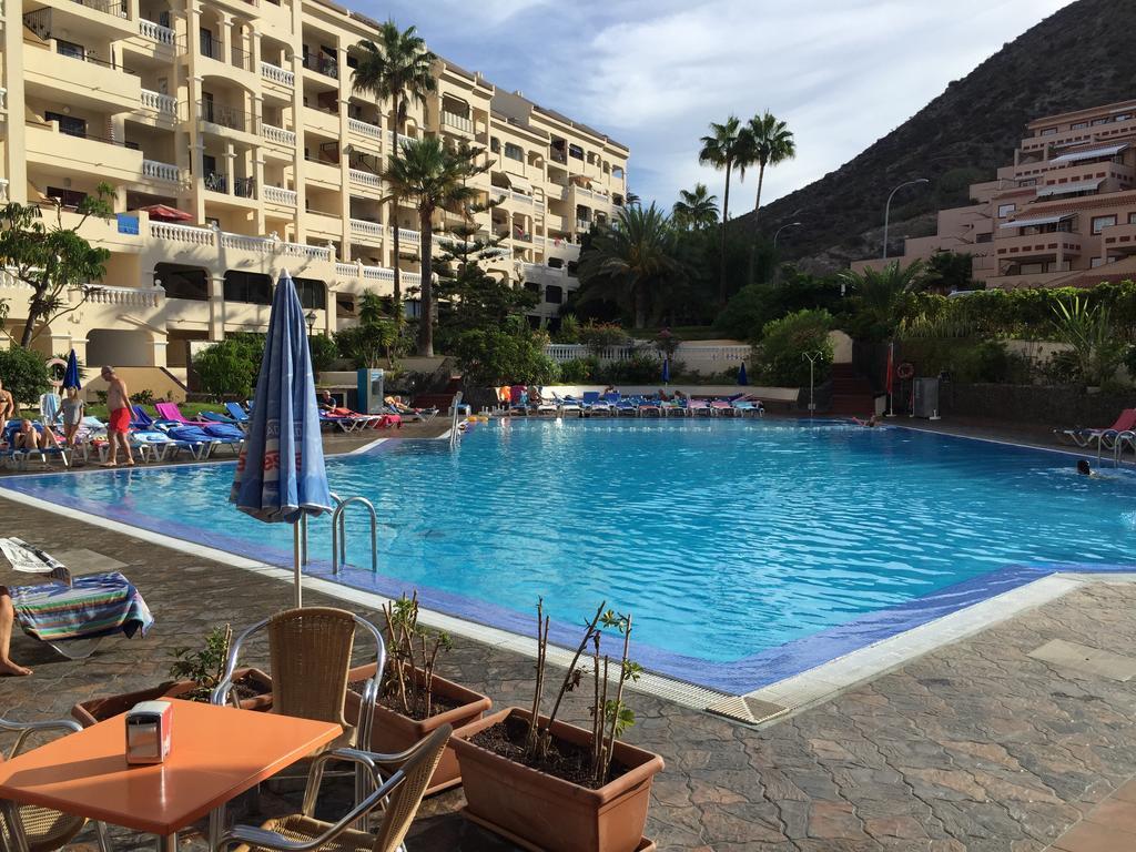 Tropic Apartments En Castle Harbour Los Cristianos  Buitenkant foto
