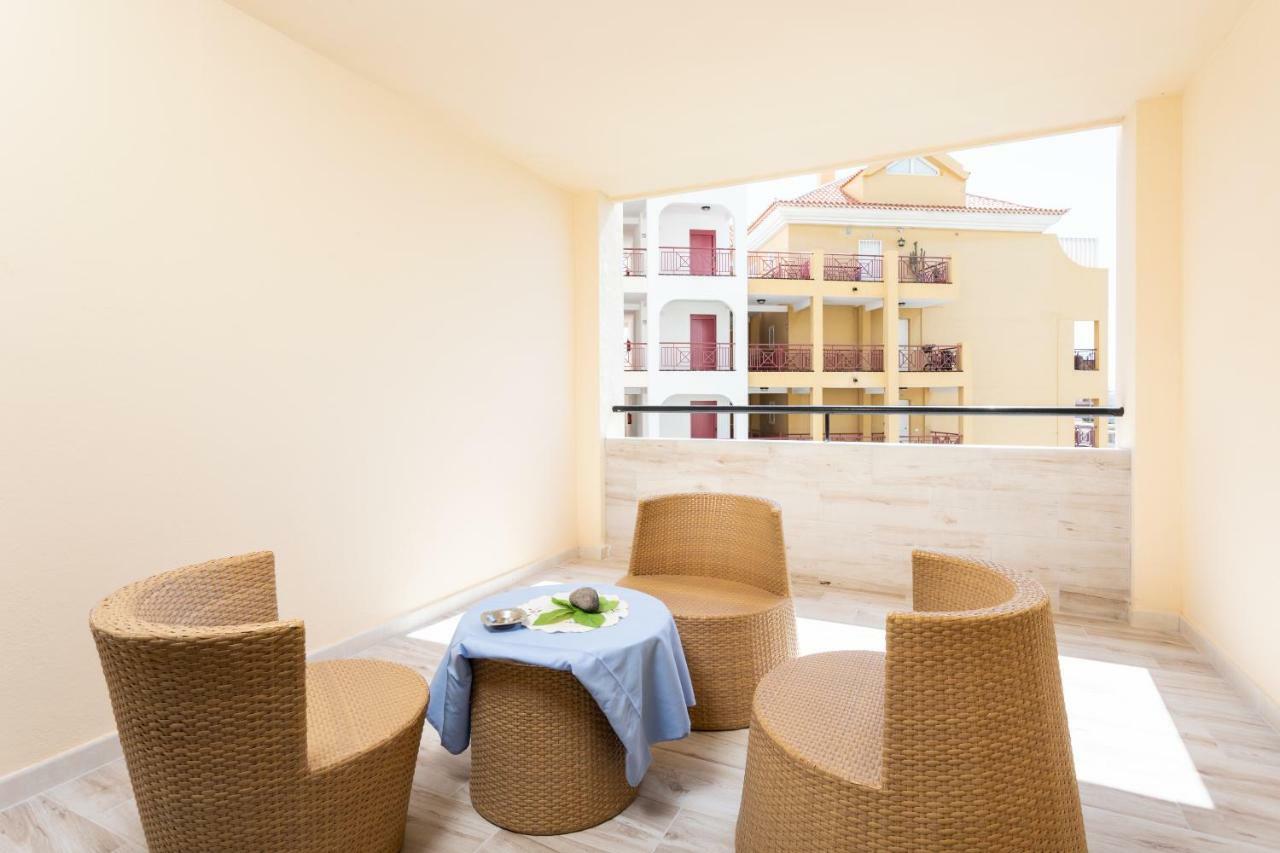 Tropic Apartments En Castle Harbour Los Cristianos  Buitenkant foto